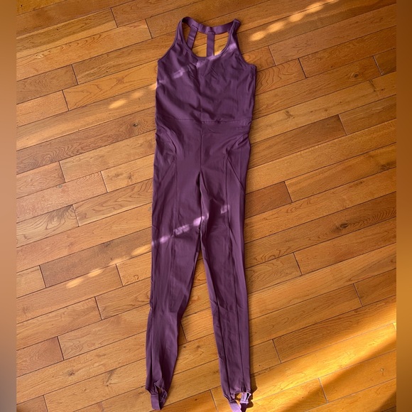 Harmony jumpsuit onesie plum crisscross back size M - Picture 3 of 15